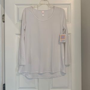 Lularoe lynnae shirt